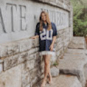 Meet your Posher, Olivia